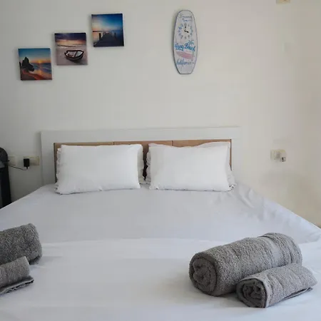 Ardit's Apartamento Shëngjin