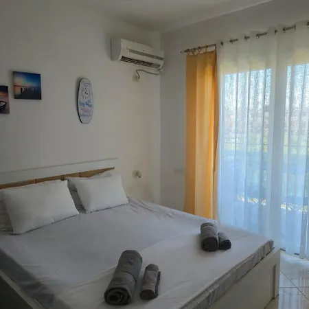 Ardit's Apartamento *